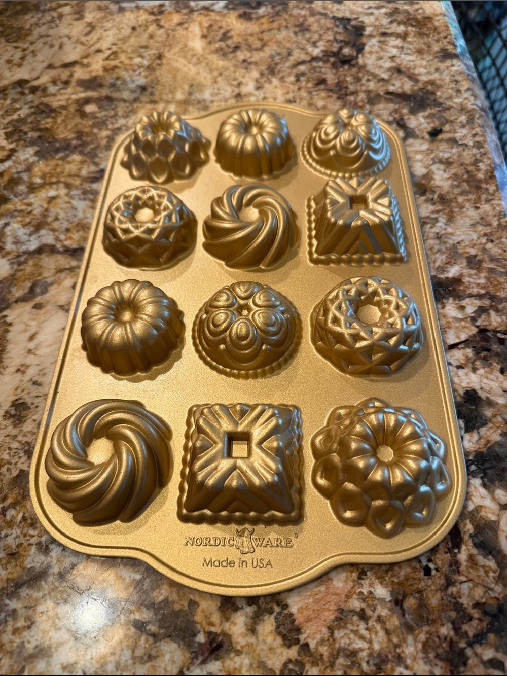 Nordic Ware Gold 12-Cavity Mini Bundt Mold
